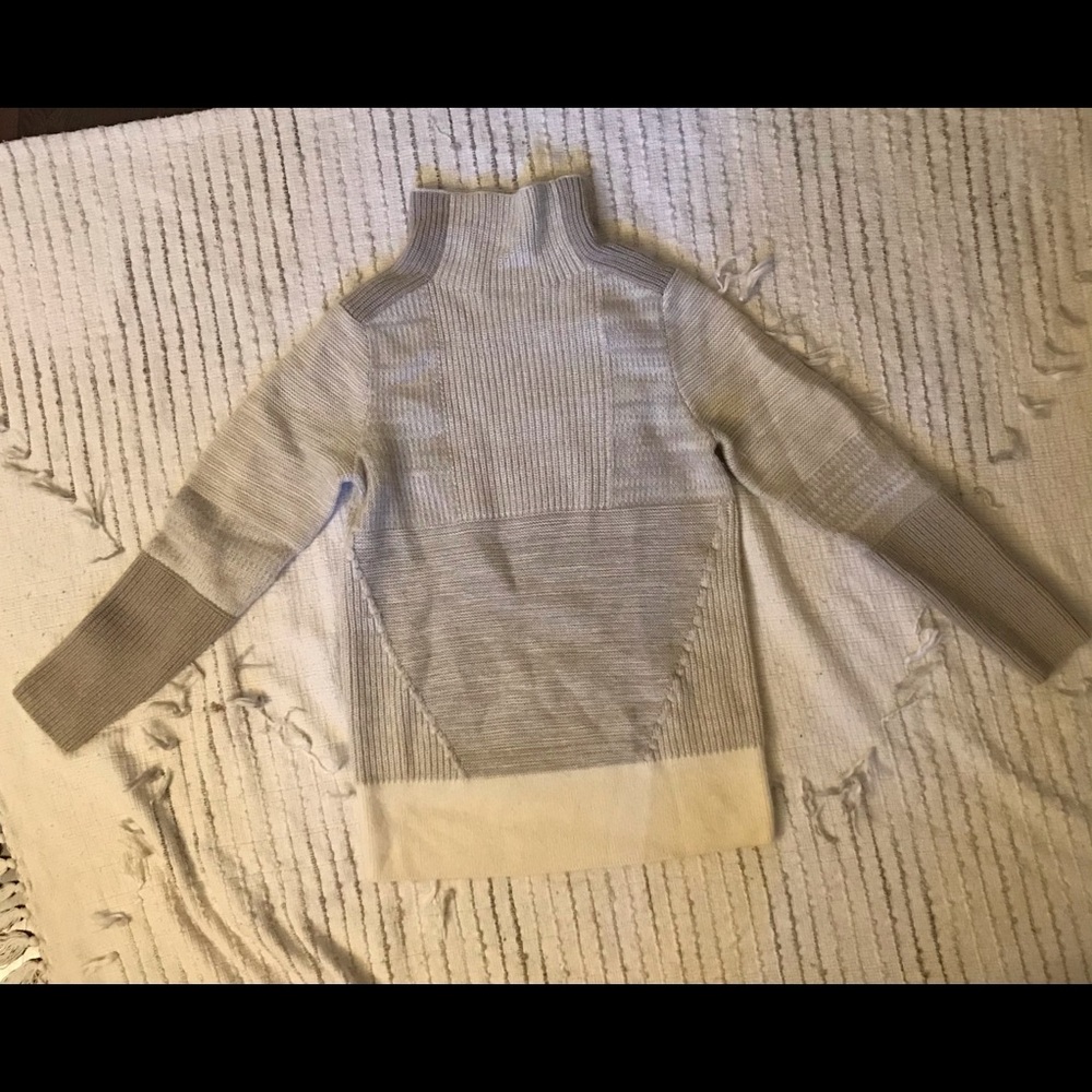 Banana Republic Sweater